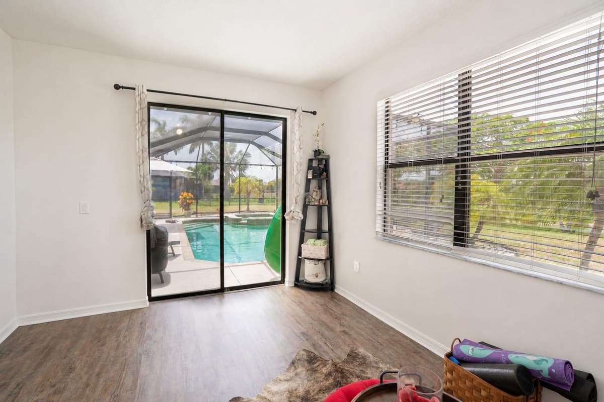 360 HOPE BAY LOOP — photo 17 of 57