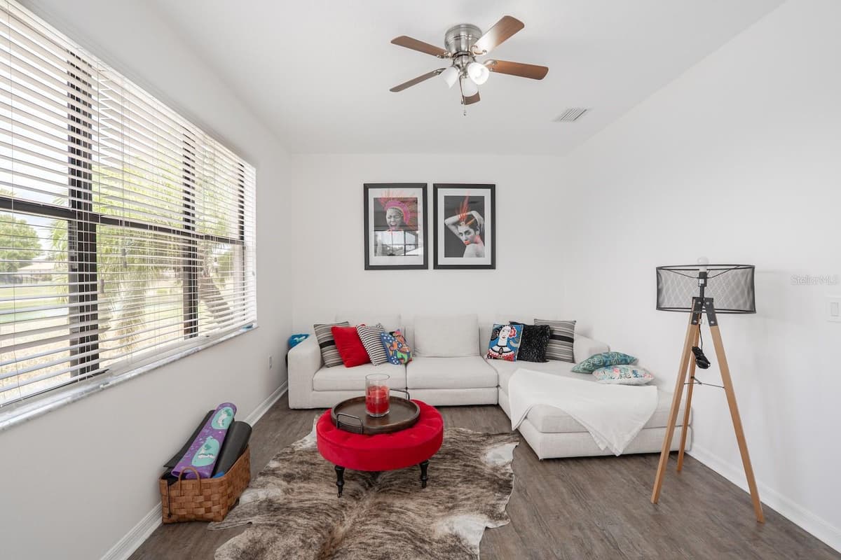 360 HOPE BAY LOOP — photo 16 of 57