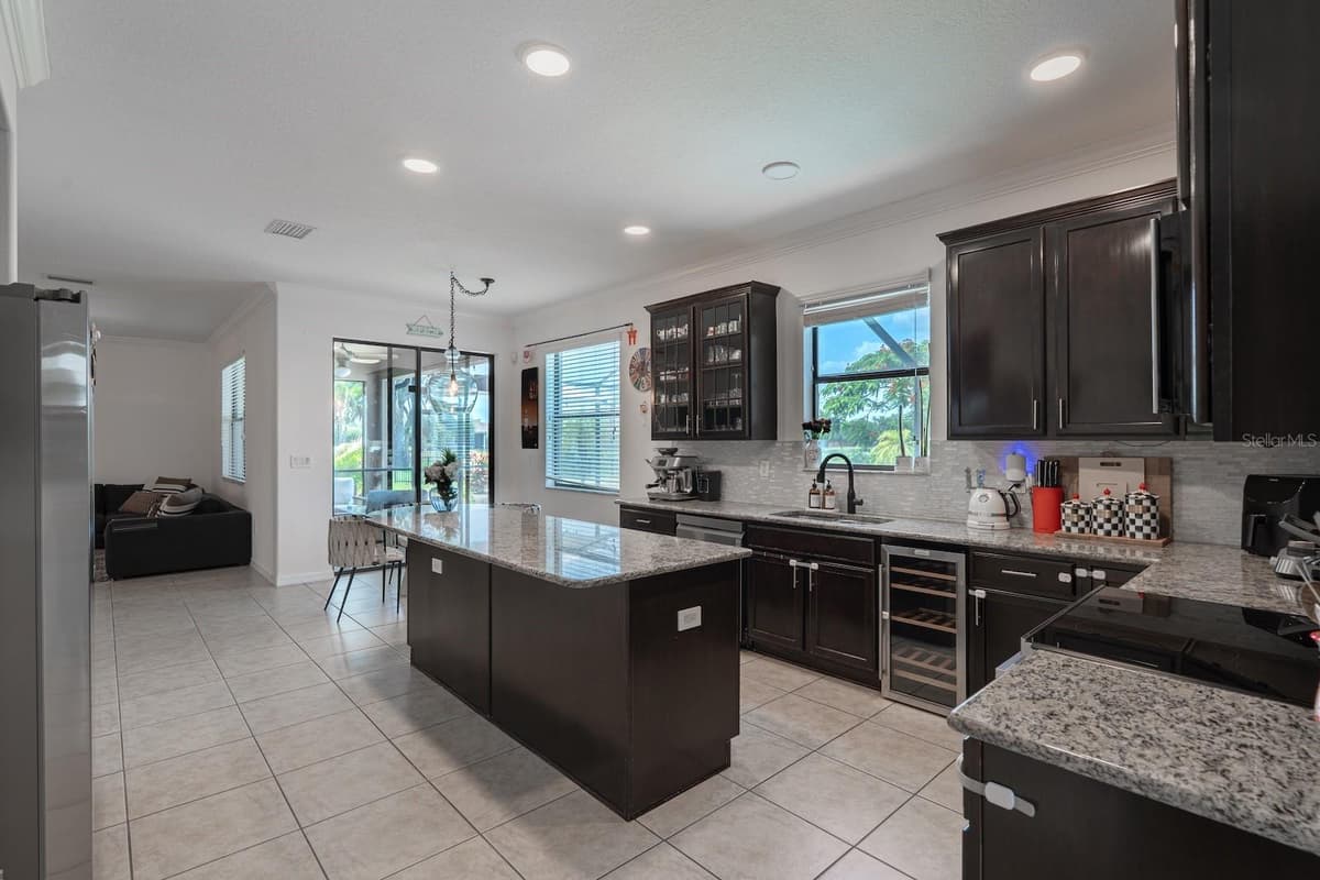 360 HOPE BAY LOOP — photo 11 of 57