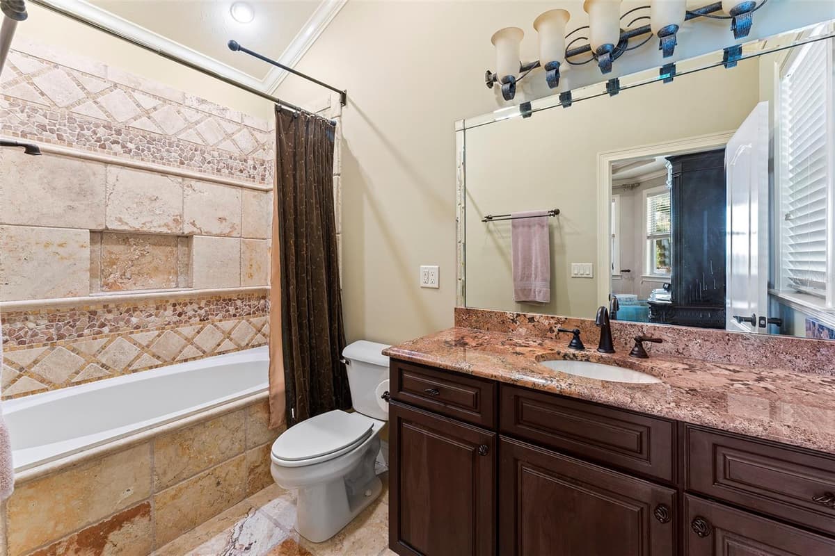 8289 COLEE COVE ROAD — photo 30 of 88