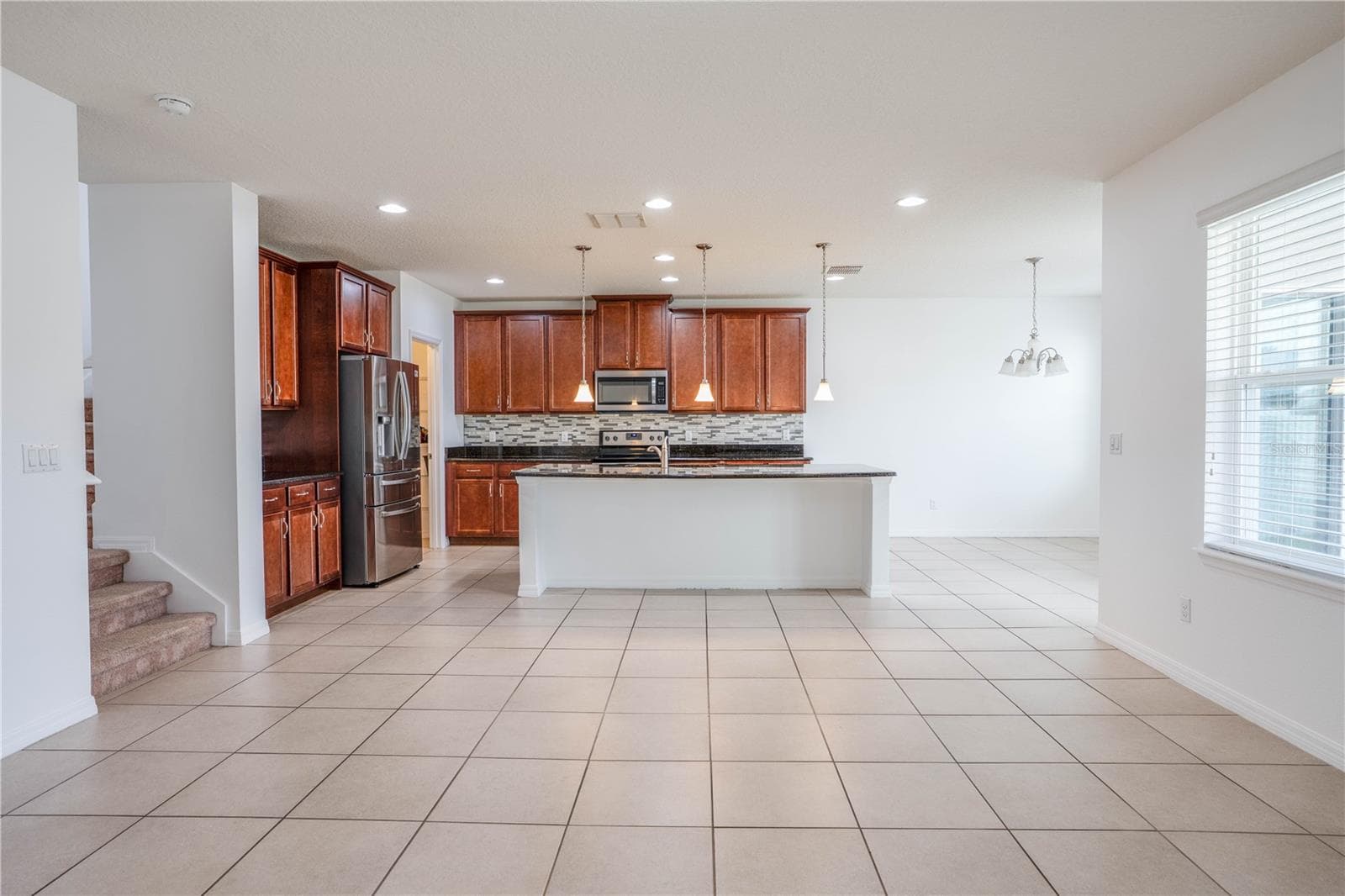 2609 WATERLINE STREET — photo 3 of 23