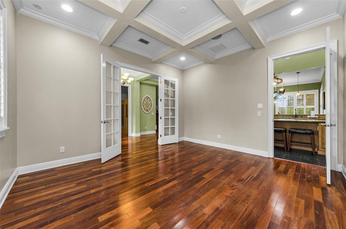 3143 PINEVIEW DRIVE — photo 40 of 93