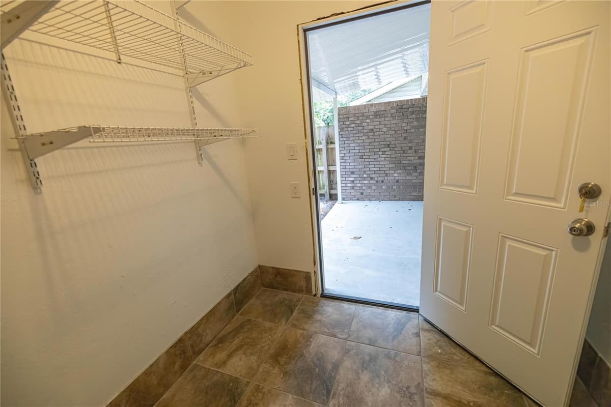 740 FAIRFIELD DRIVE — photo 18 of 18