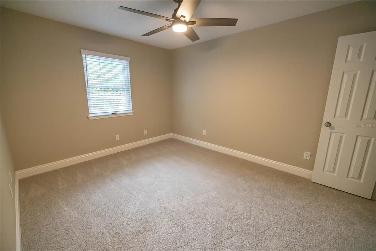 740 FAIRFIELD DRIVE — photo 16 of 18