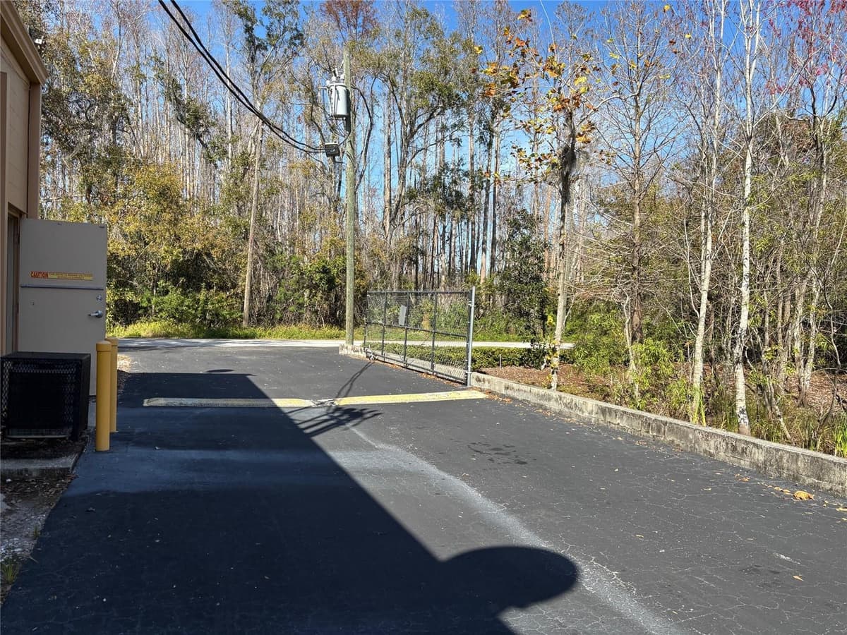 5132 LAND O LAKES BOULEVARD — photo 8 of 13