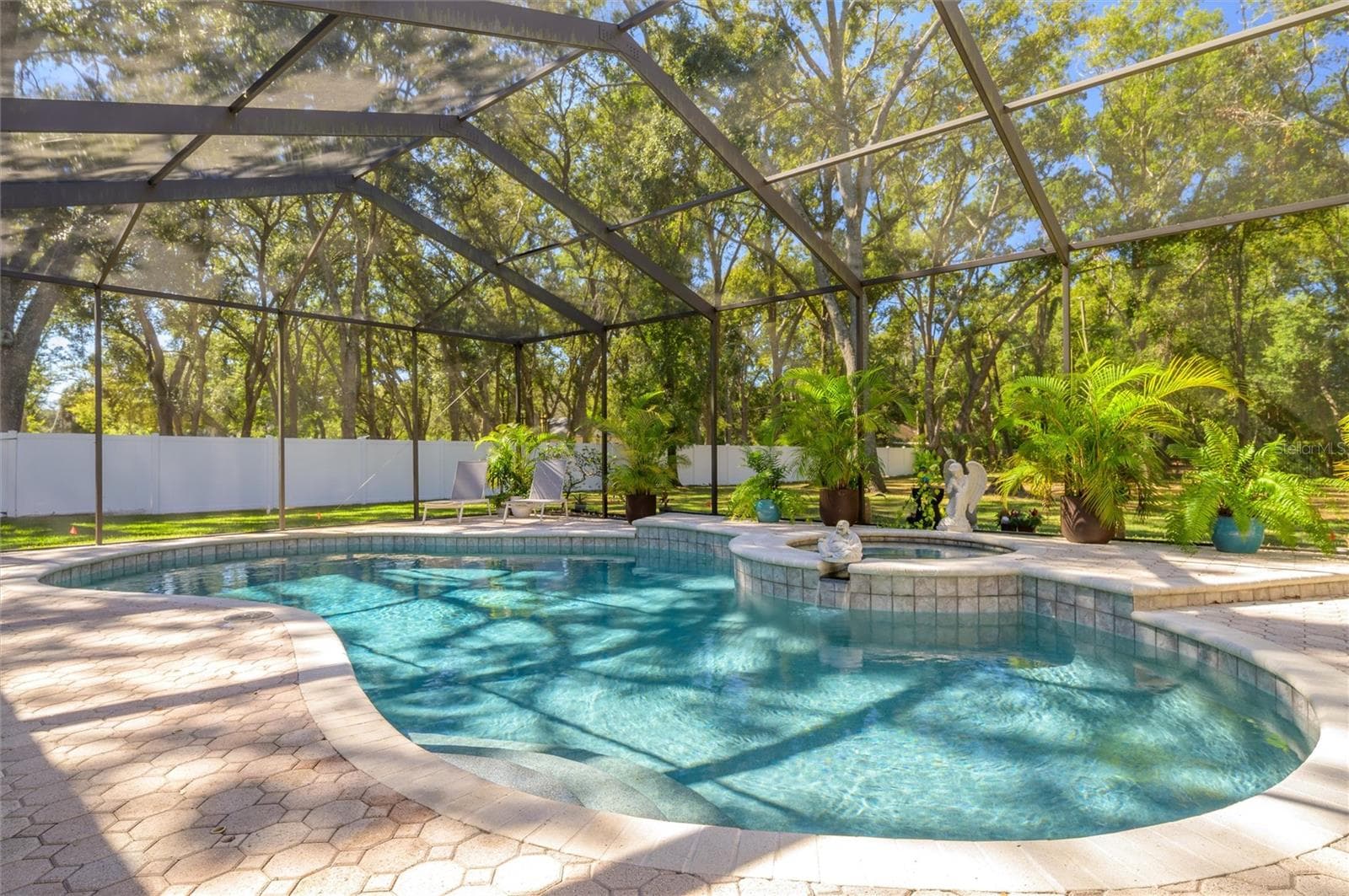16328 EMERALD COVE DRIVE — photo 52 of 62