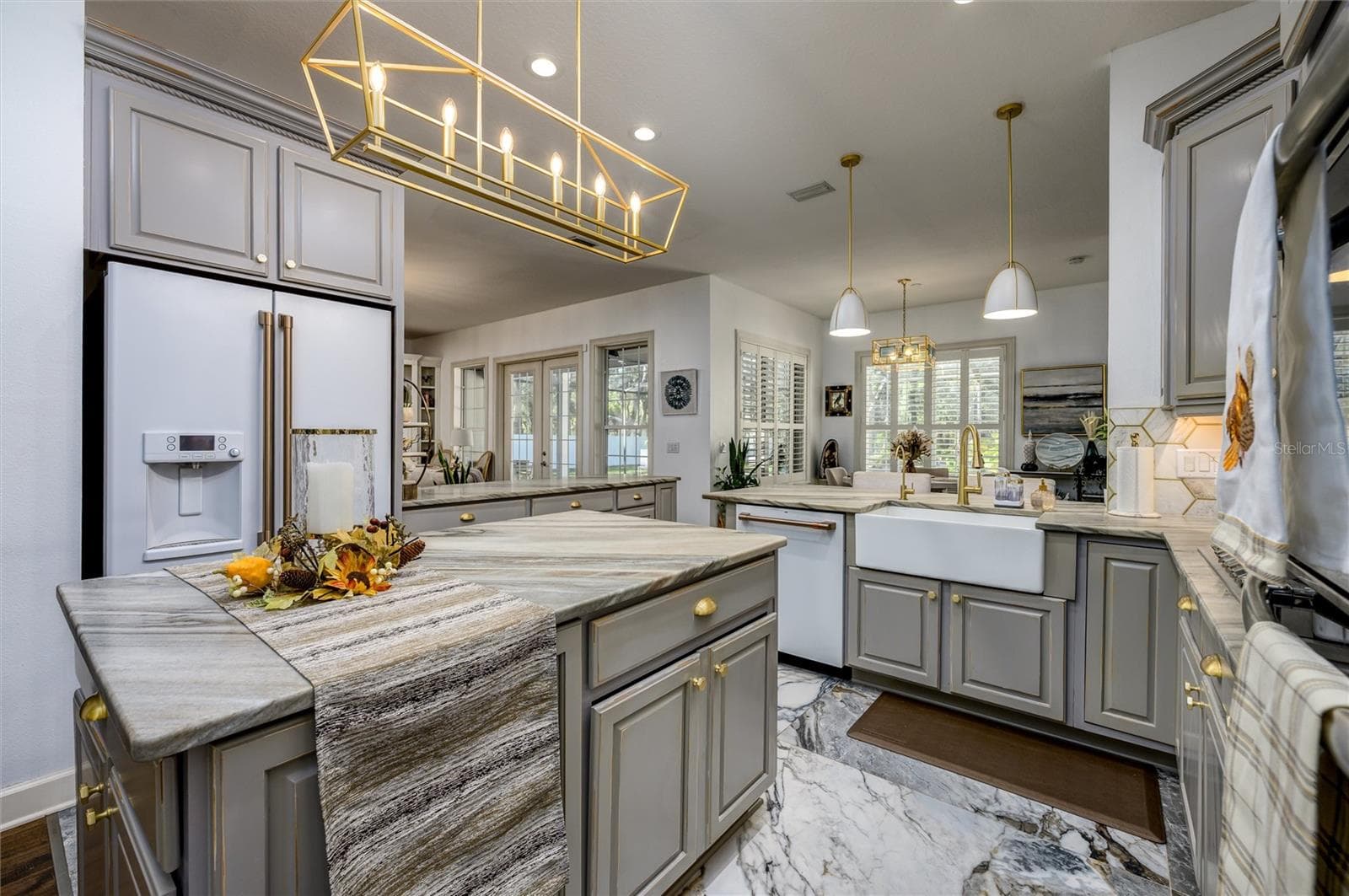 16328 EMERALD COVE DRIVE — photo 16 of 62