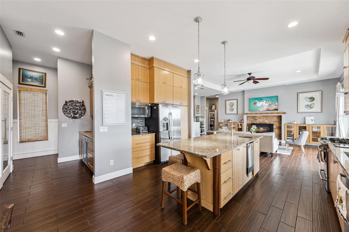 16909 FLORENCE VIEW DRIVE — photo 12 of 65