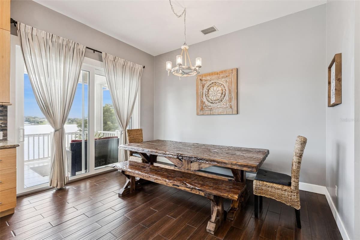 16909 FLORENCE VIEW DRIVE — photo 14 of 65
