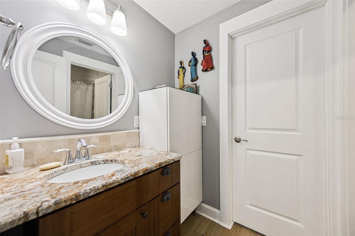 16909 FLORENCE VIEW DRIVE — photo 17 of 65