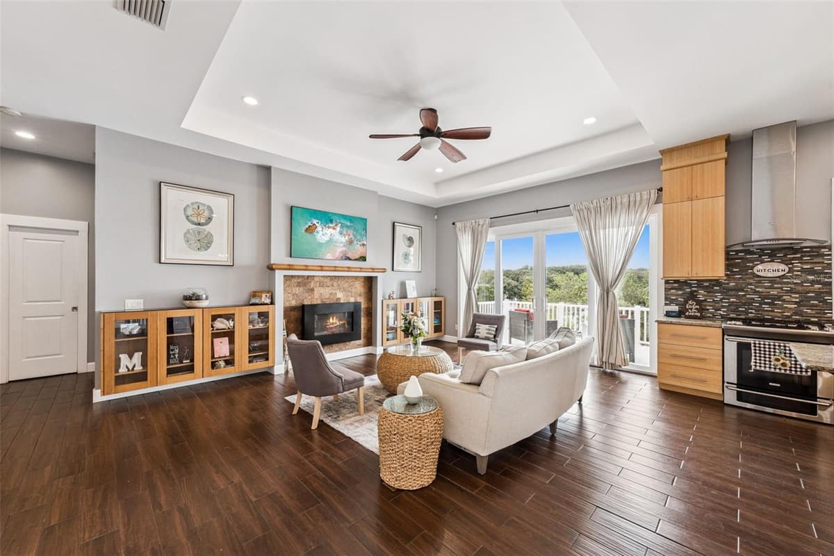 16909 FLORENCE VIEW DRIVE — photo 5 of 65