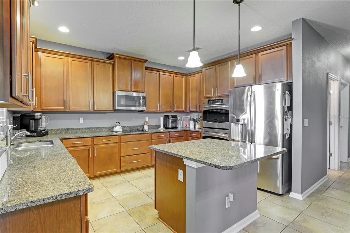 3520 OGLEBAY DRIVE — photo 5 of 78