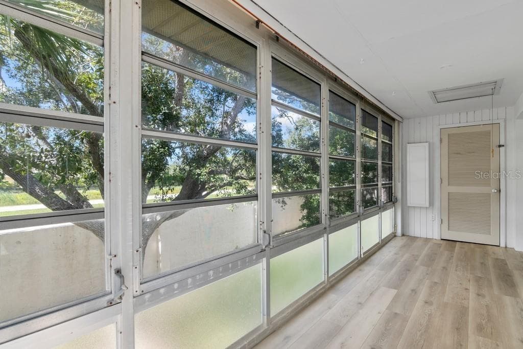 38 VISTA GARDENS TRAIL — photo 19 of 31