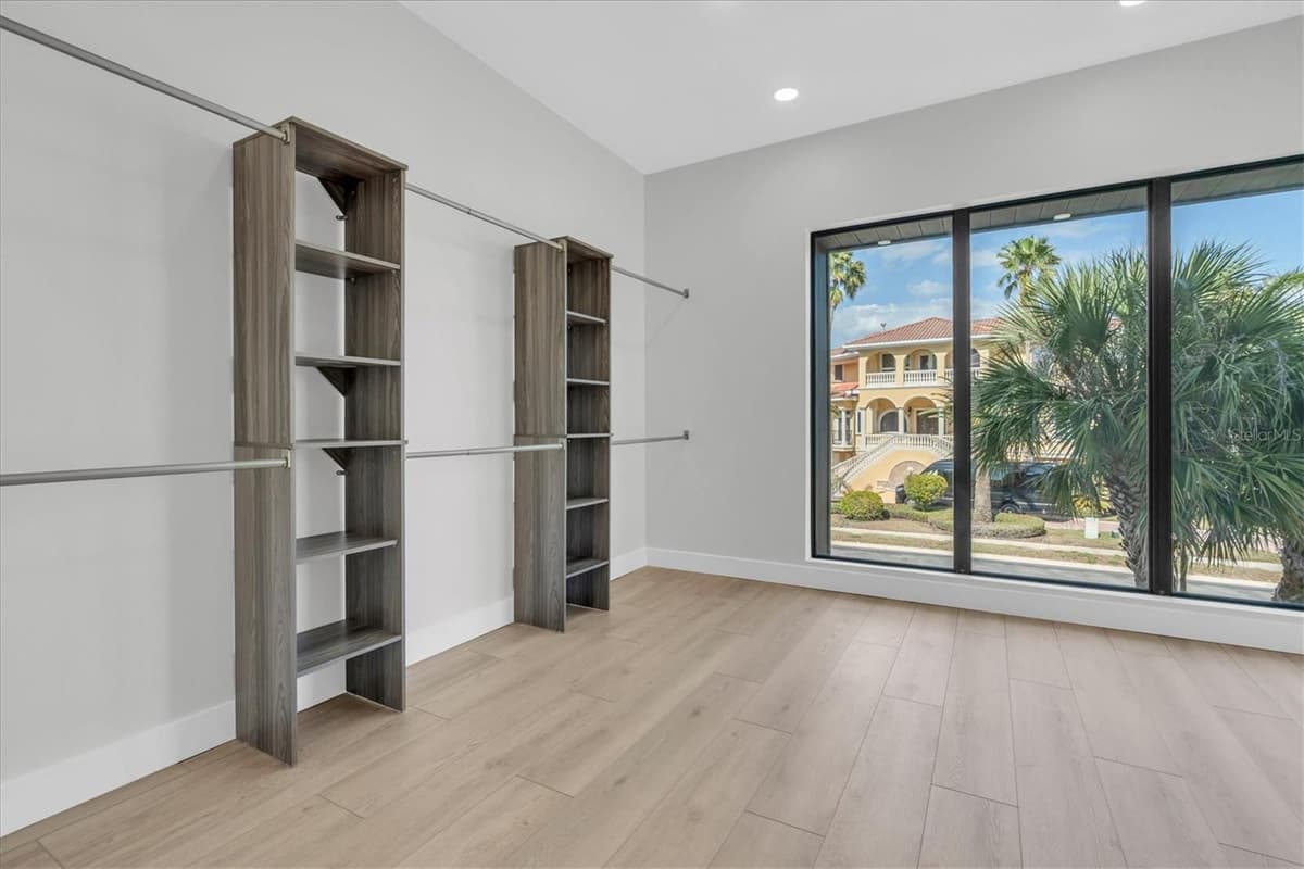 5966 BAYVIEW CIRCLE — photo 34 of 57