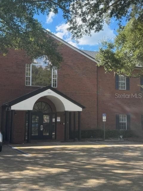 1920 BOOTHE CIRCLE — photo 2 of 4