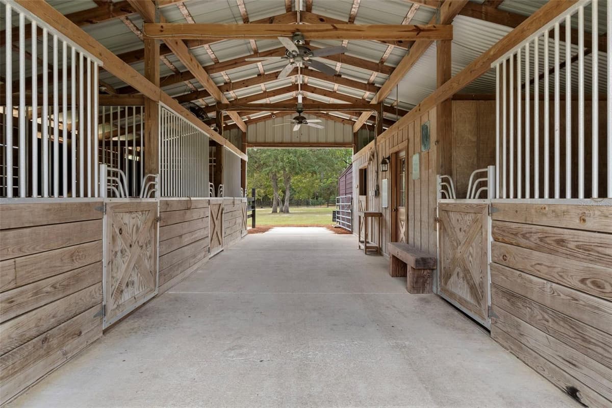 4202 PONY DRIVE — photo 43 of 66