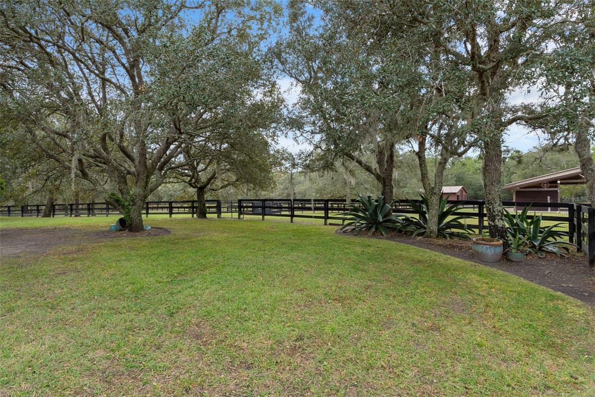 4202 PONY DRIVE — photo 39 of 66