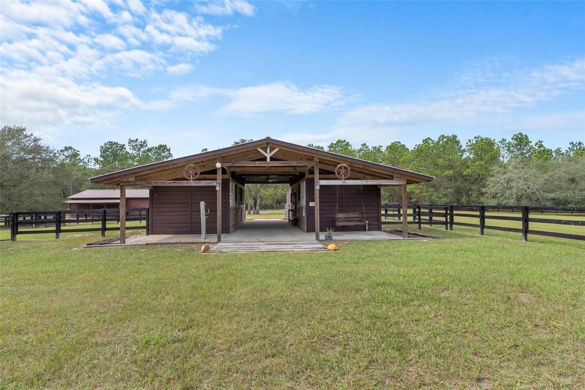 4202 PONY DRIVE — photo 41 of 66