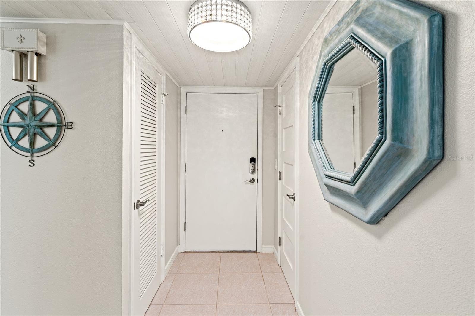 5396 GULF BOULEVARD — photo 9 of 49