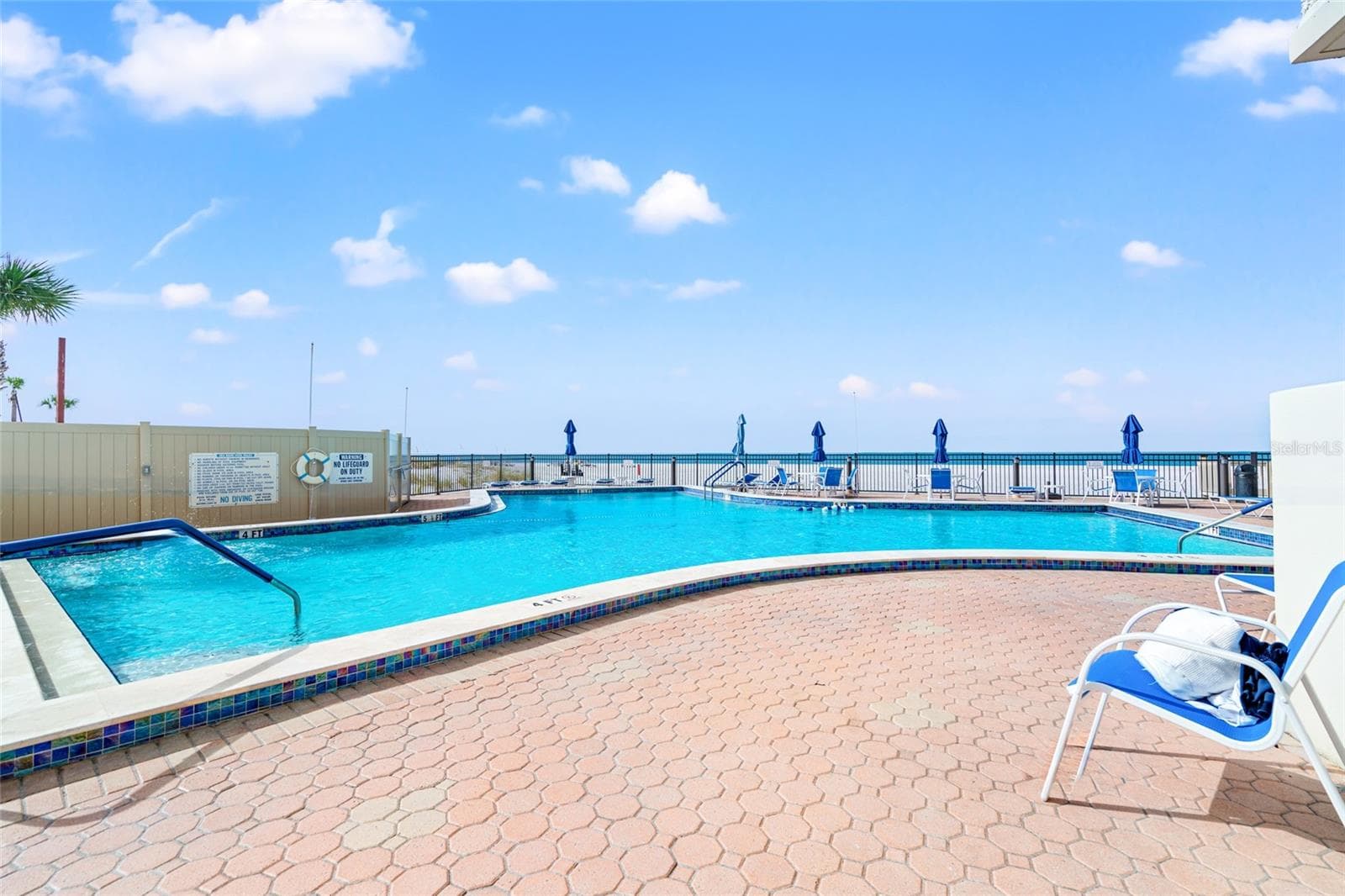 5396 GULF BOULEVARD — photo 40 of 49