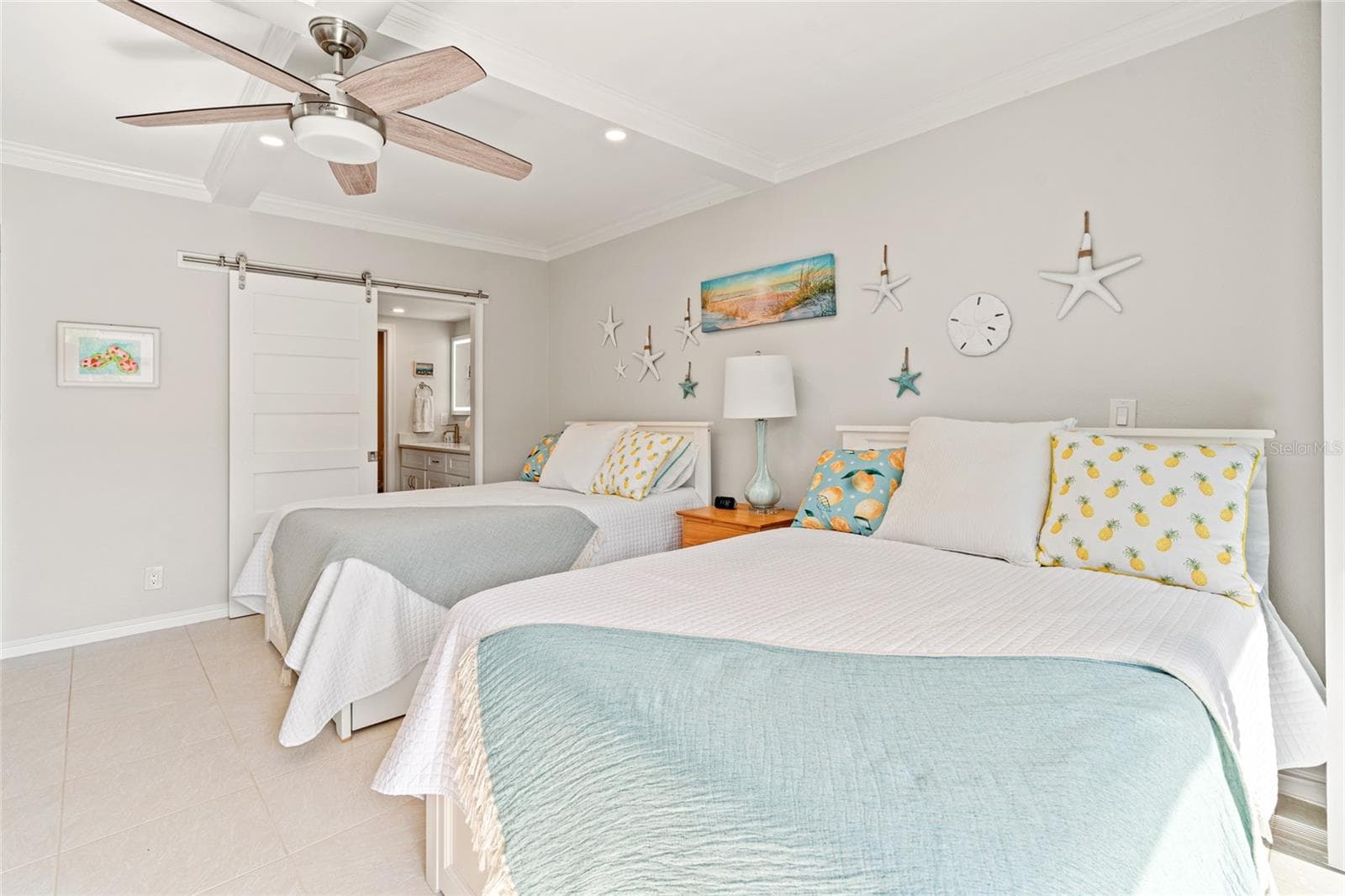 5396 GULF BOULEVARD — photo 12 of 49