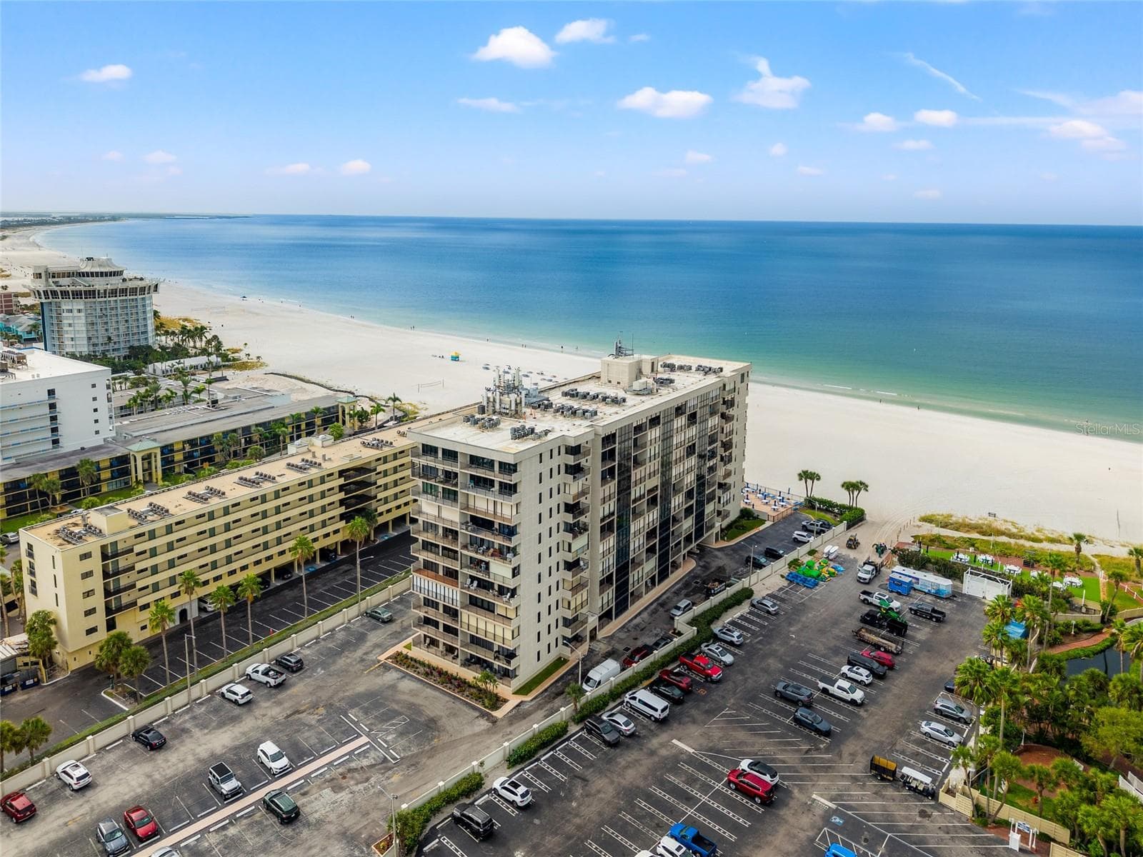 5396 GULF BOULEVARD — photo 4 of 49