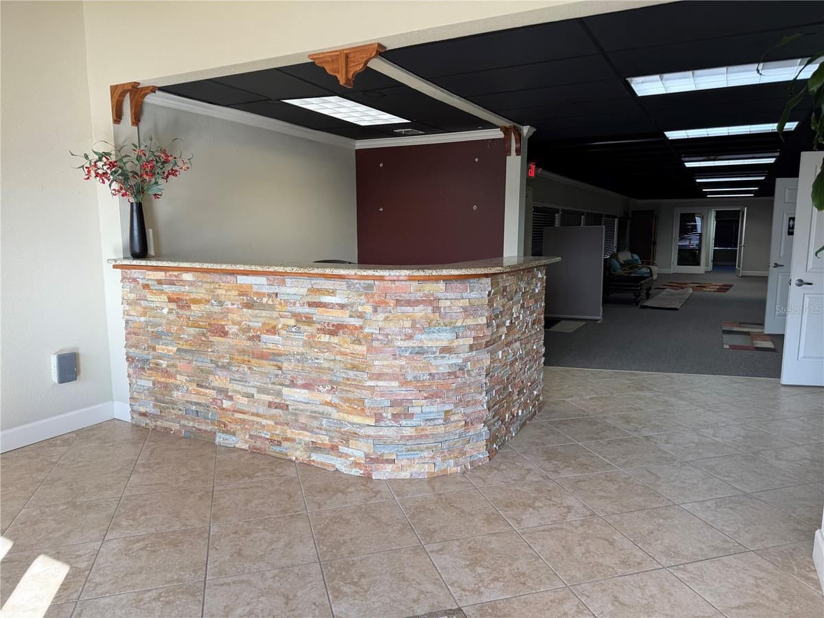 221 STATE ROAD 434 — photo 3 of 24