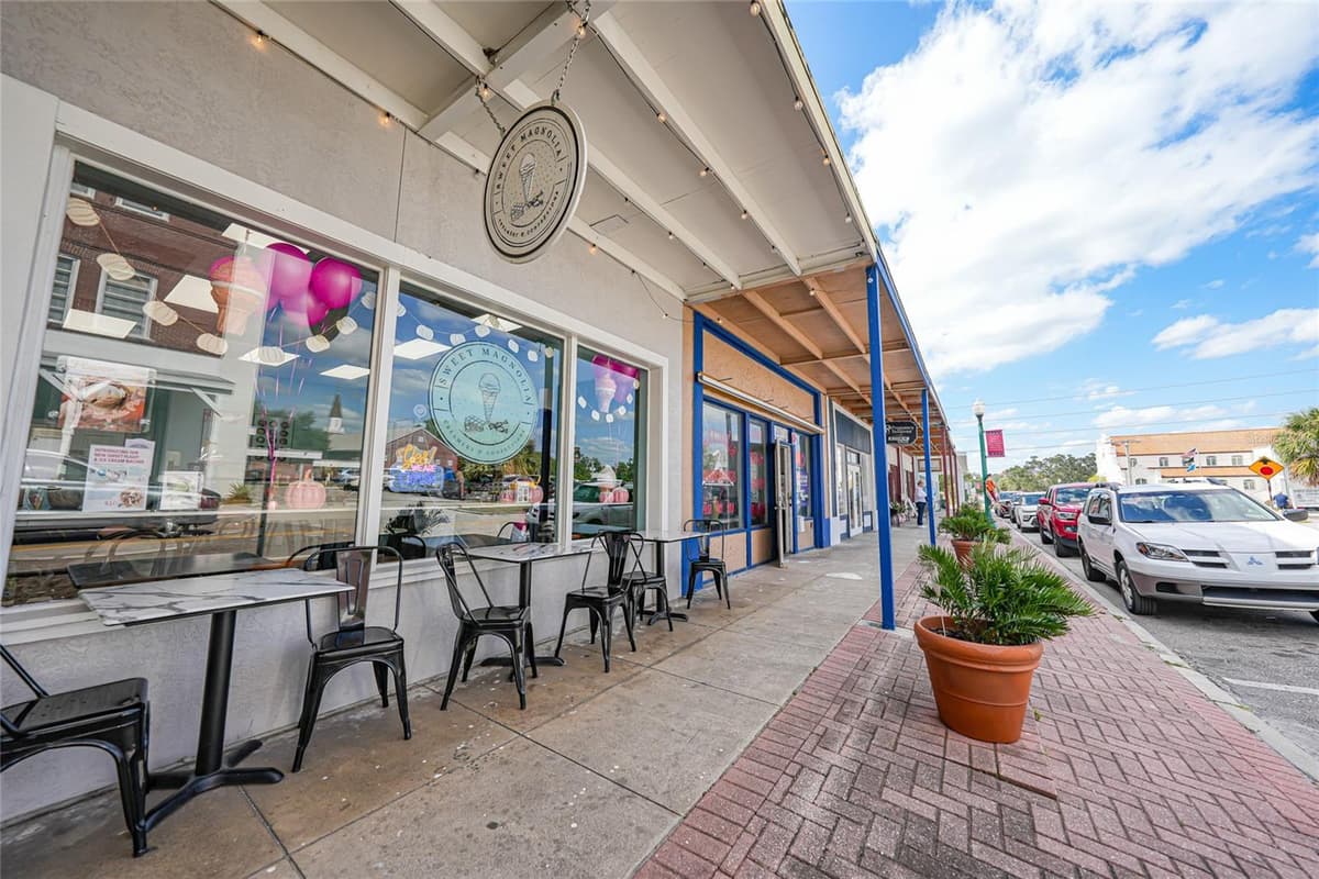 203 OAK STREET — photo 1 of 26