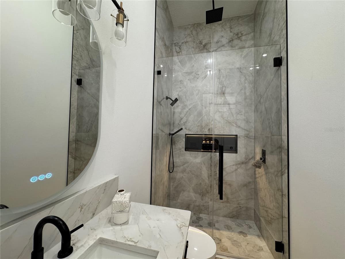 8143 WHEYSTONE DRIVE — photo 33 of 37