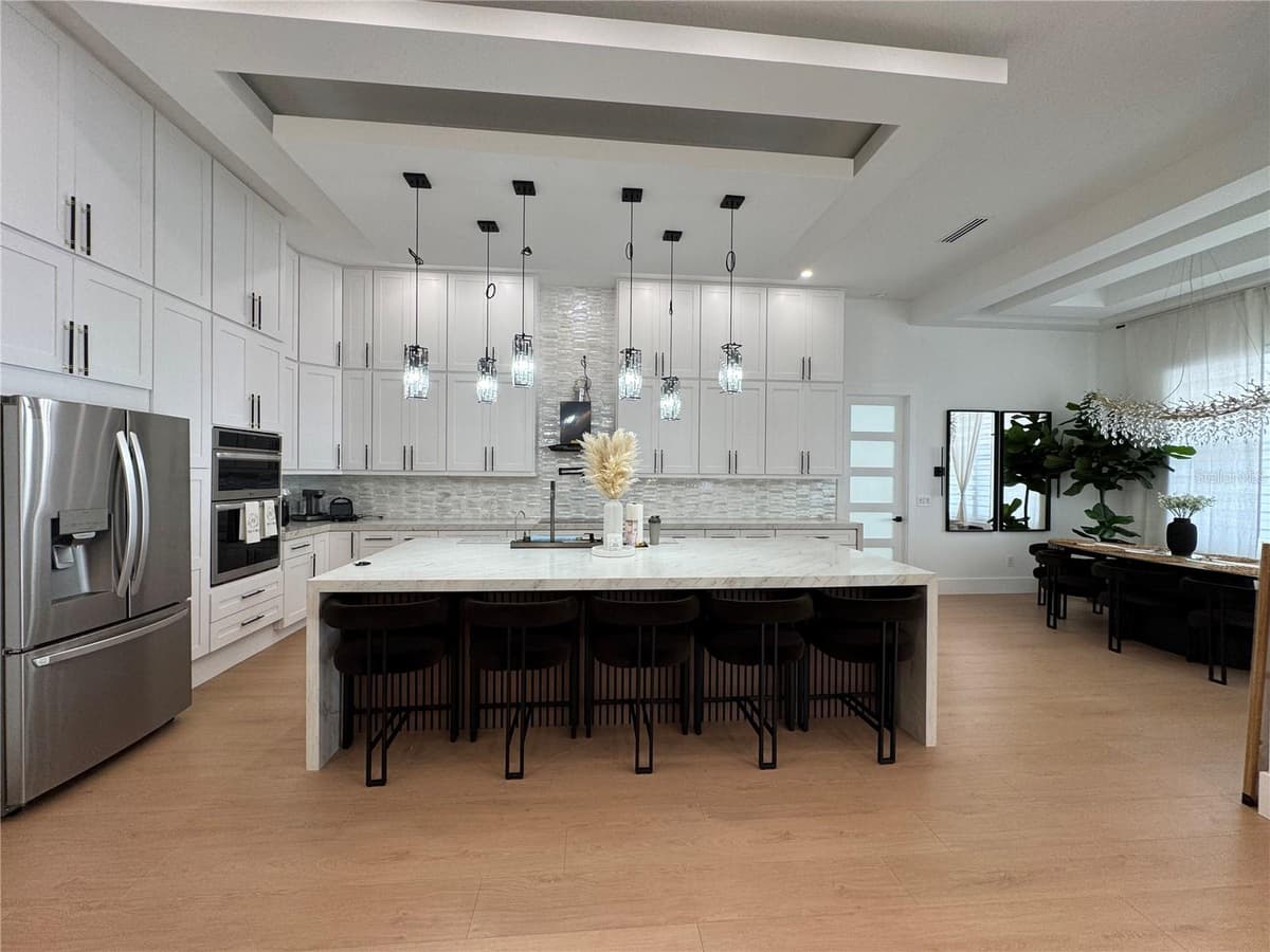 8143 WHEYSTONE DRIVE — photo 9 of 37