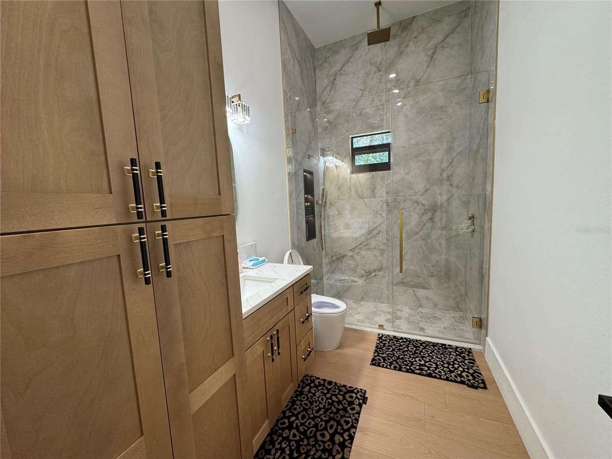 8143 WHEYSTONE DRIVE — photo 35 of 37