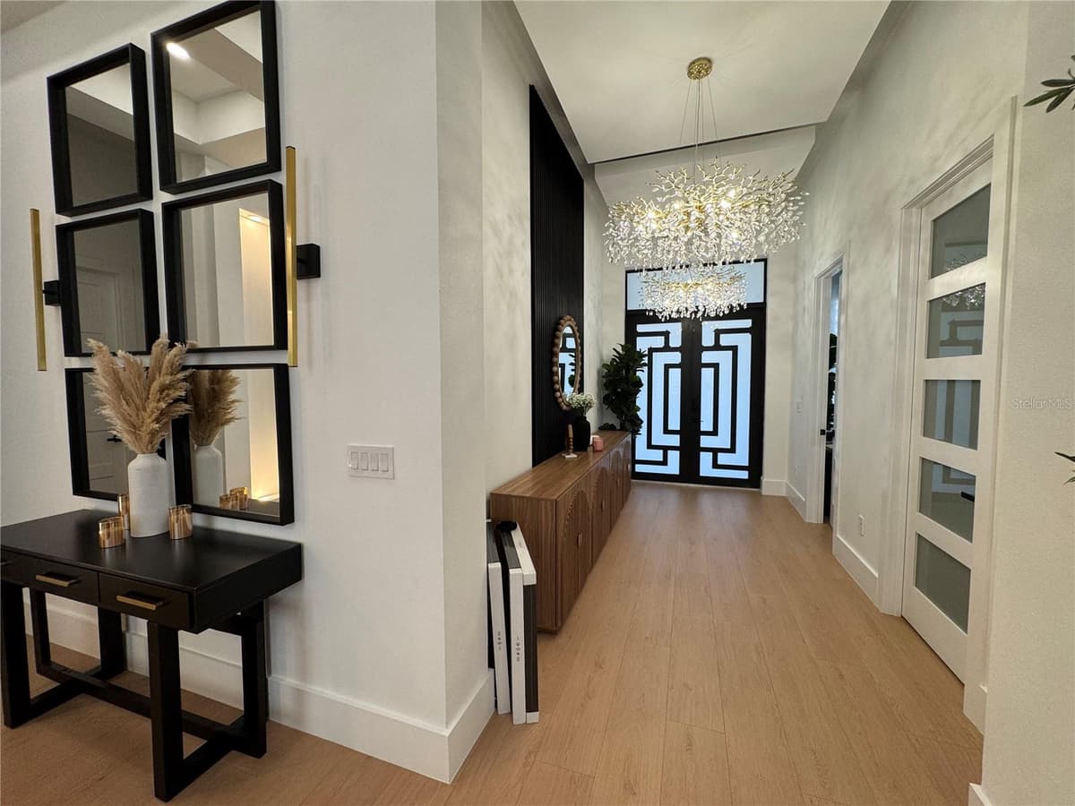 8143 WHEYSTONE DRIVE — photo 17 of 37