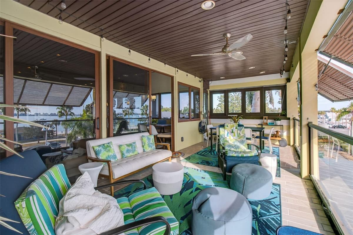 5659 SHORE BOULEVARD — photo 19 of 100