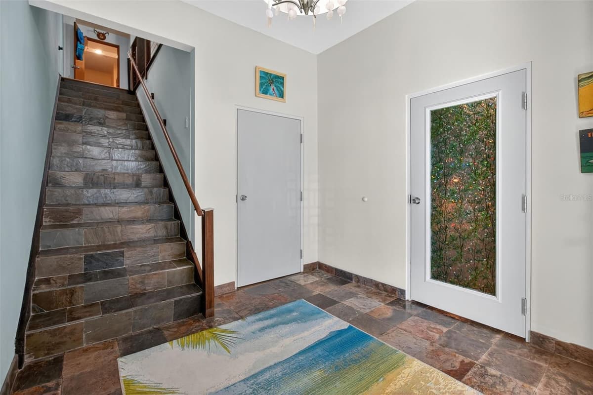 5659 SHORE BOULEVARD — photo 31 of 100
