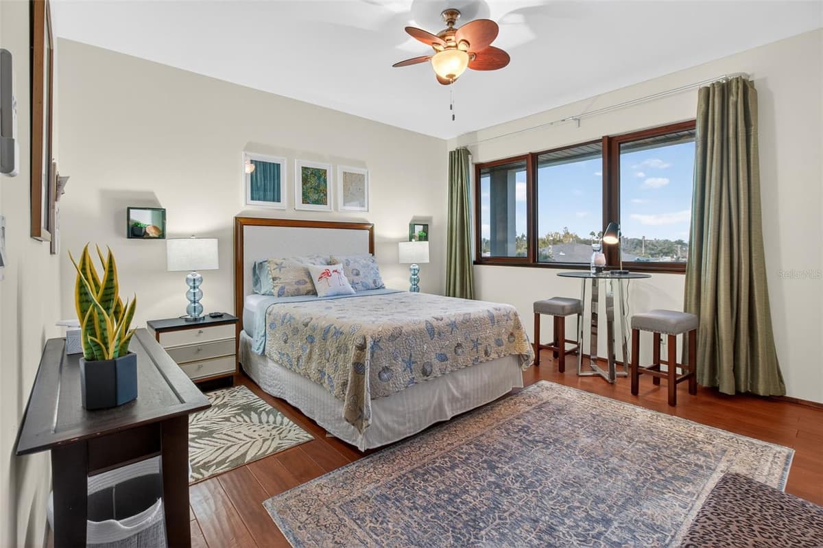 5659 SHORE BOULEVARD — photo 75 of 100