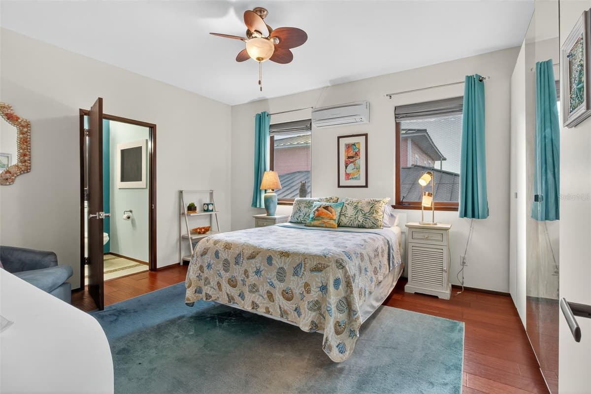 5659 SHORE BOULEVARD — photo 78 of 100