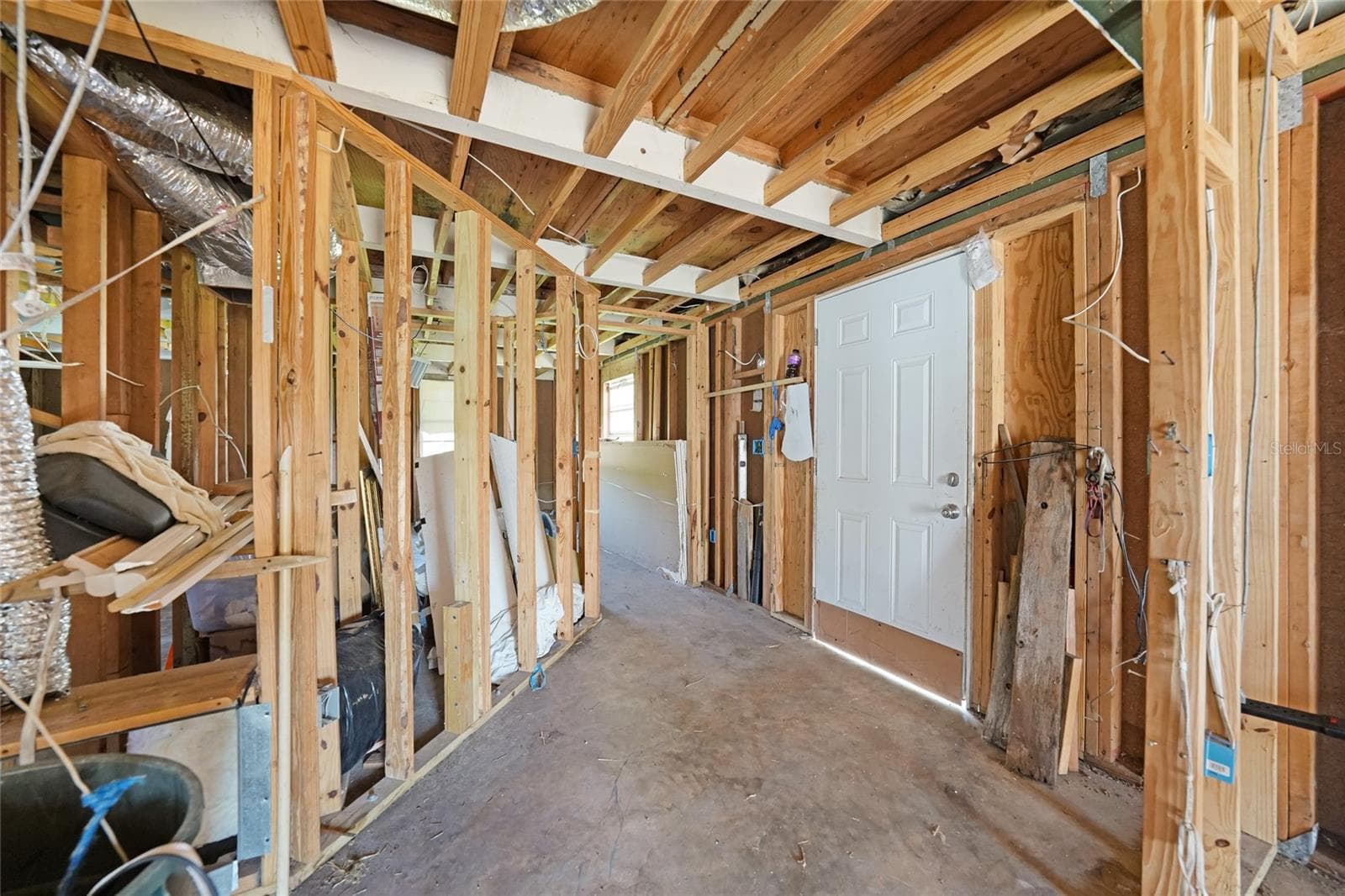 1405 PERSAY DRIVE — photo 7 of 16