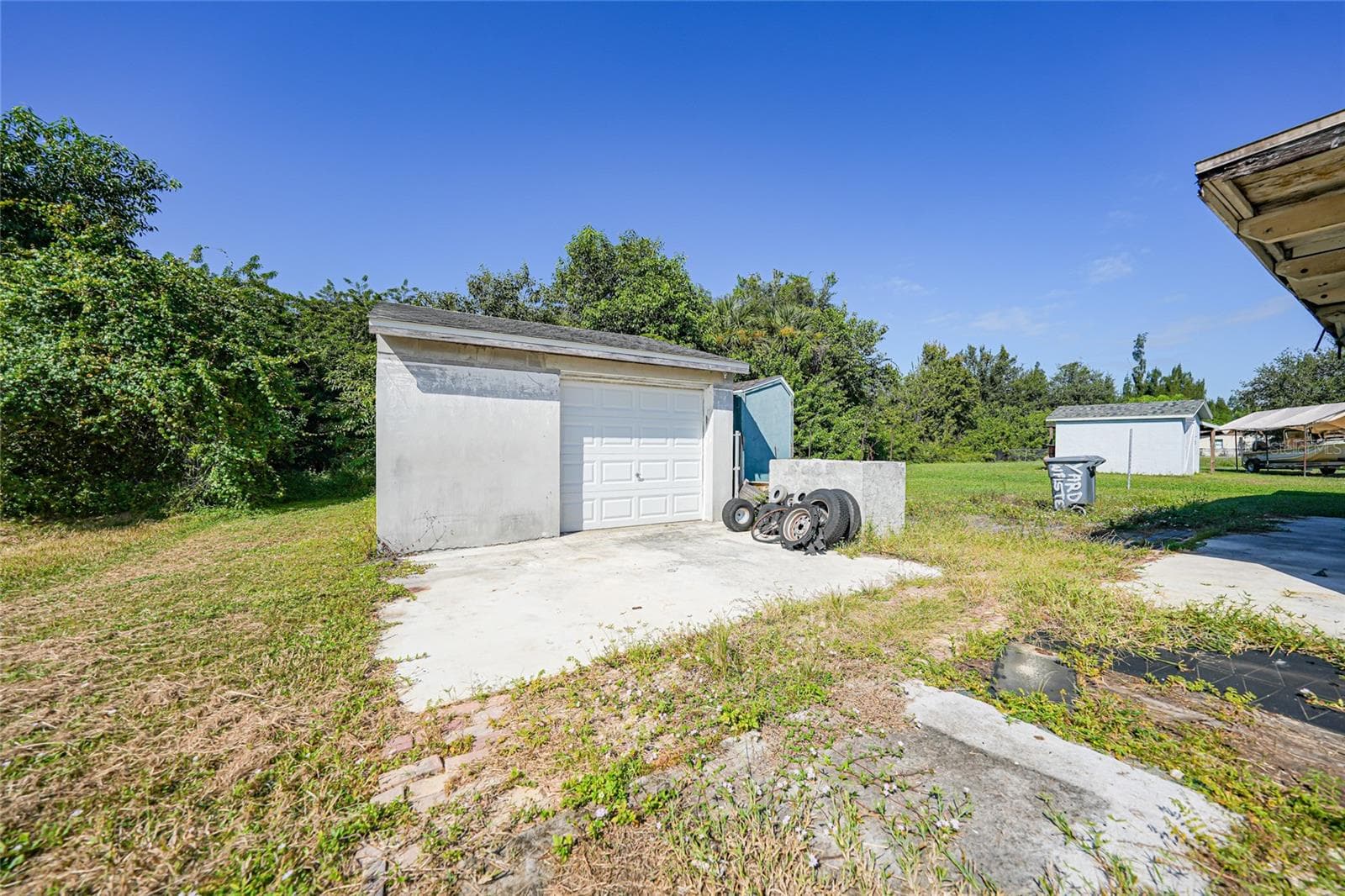 1405 PERSAY DRIVE — photo 4 of 16