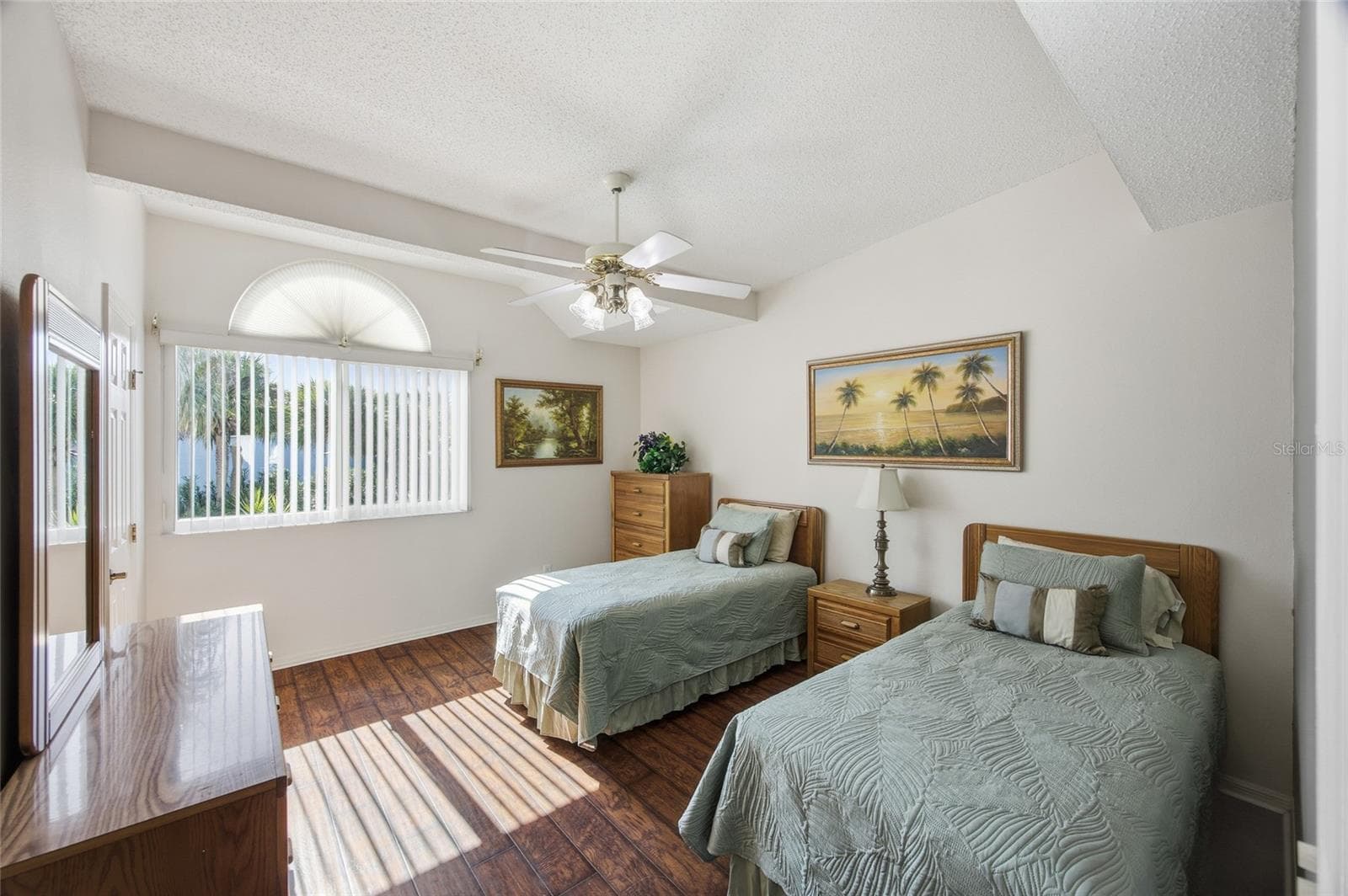 524 GARLAND CIRCLE — photo 18 of 37