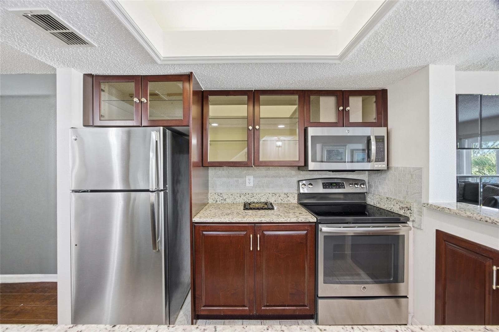 524 GARLAND CIRCLE — photo 14 of 37