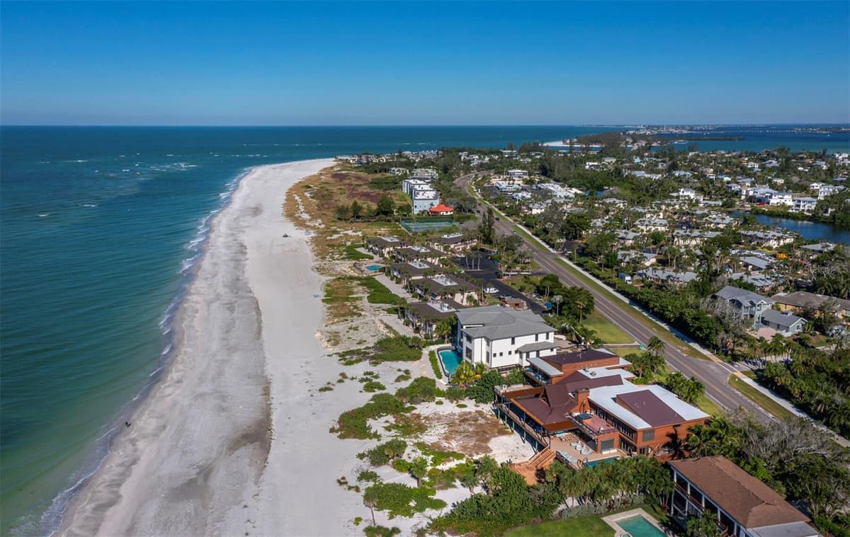 6685 GULF OF MEXICO DRIVE — photo 79 of 84