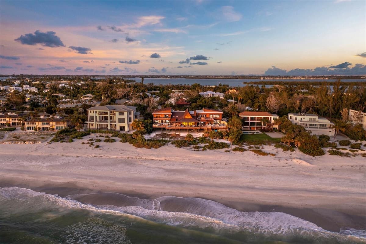 6685 GULF OF MEXICO DRIVE — photo 82 of 84