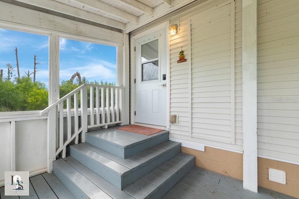 5209 WESTERN DRIVE — photo 18 of 25