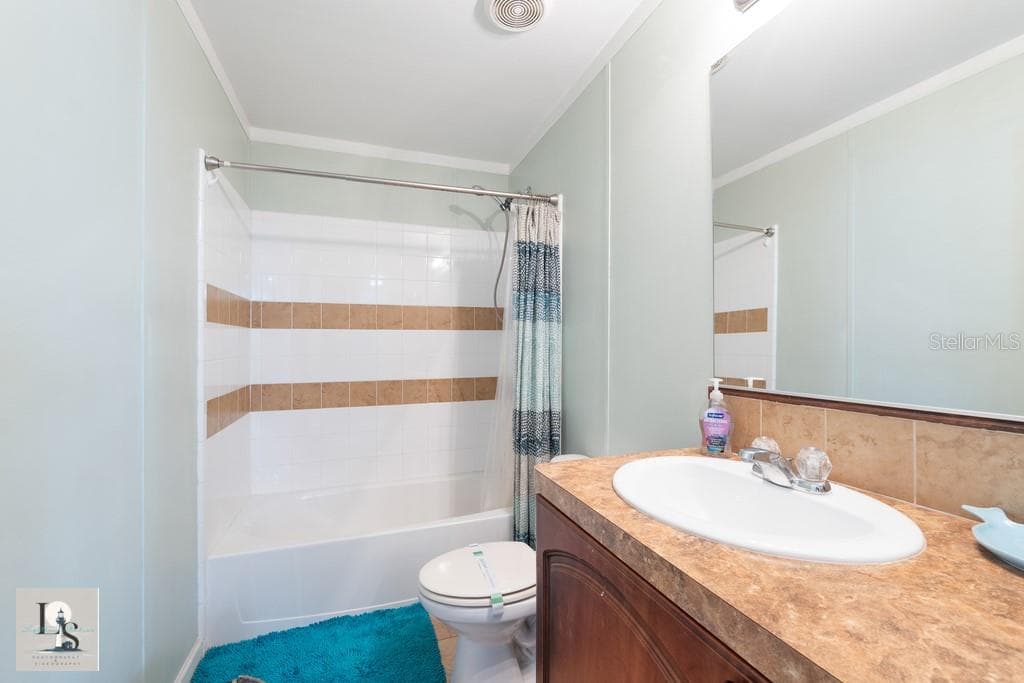5209 WESTERN DRIVE — photo 14 of 25
