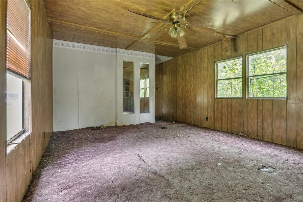 465 HAZZARD LANE — photo 44 of 54