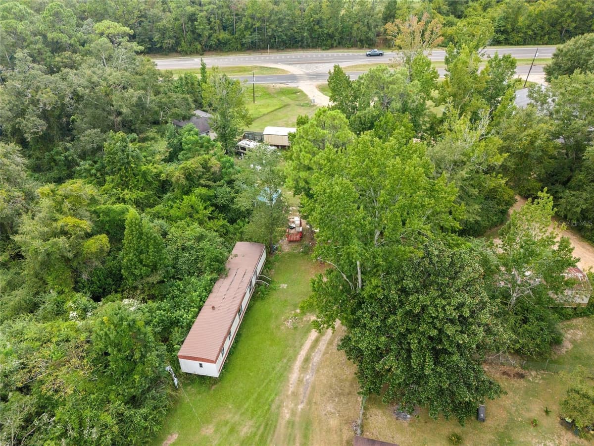 465 HAZZARD LANE — photo 40 of 54