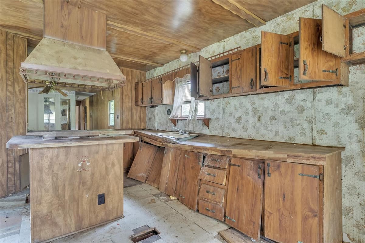 465 HAZZARD LANE — photo 54 of 54