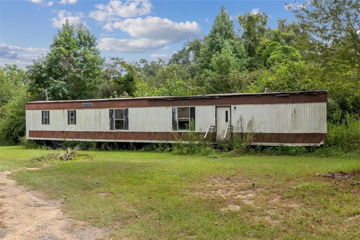 465 HAZZARD LANE — photo 41 of 54