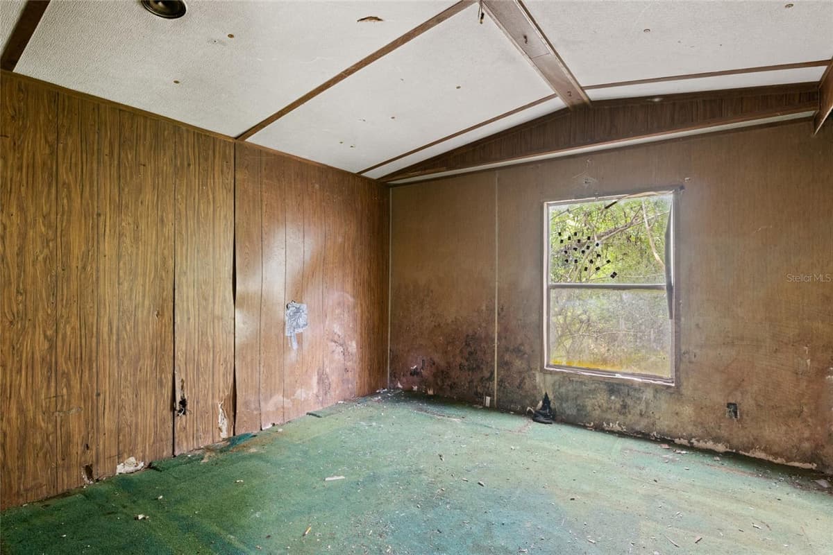 465 HAZZARD LANE — photo 26 of 54