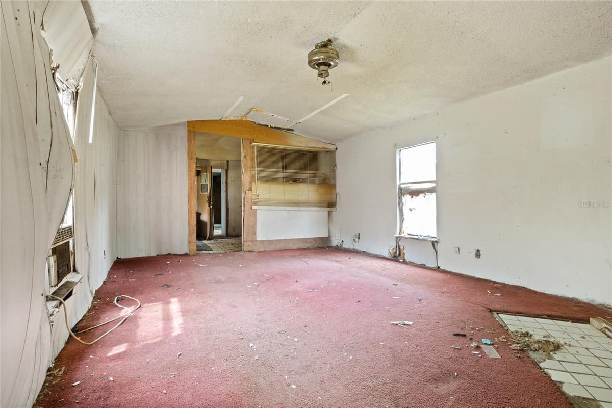 465 HAZZARD LANE — photo 34 of 54